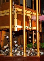 А вот и приз!