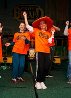 А куда же без танцев?!